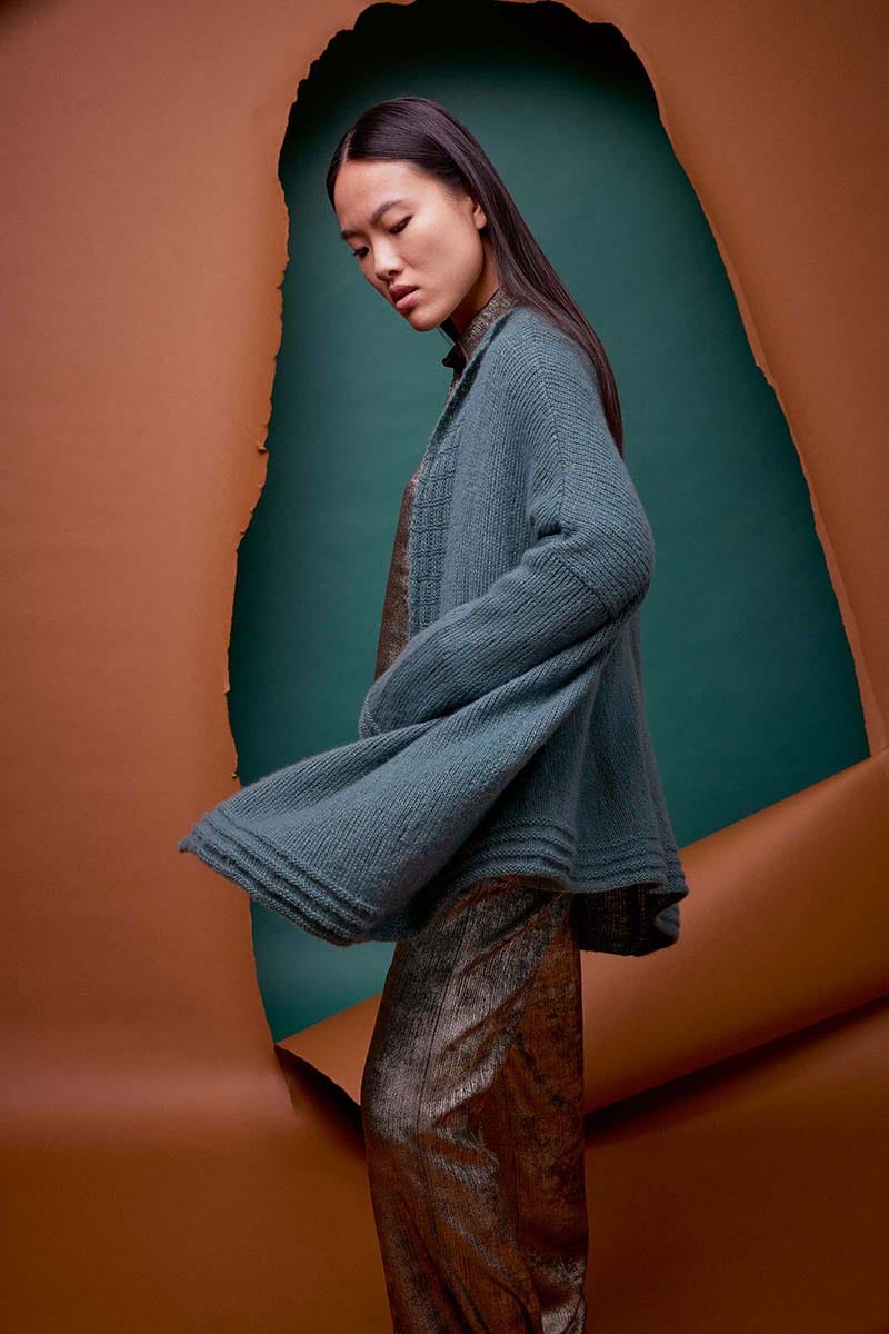 Lang Yarns Knitting Pattern NOELIA Cardigan Pattern Bundle in Cashmere Dreams by LANGYARNS | Fatto a Mano 286-028