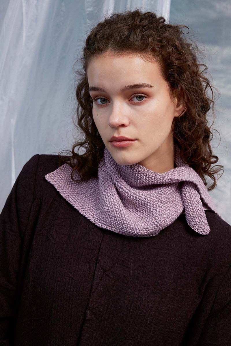 Lang Yarns Knitting Pattern NOVA Neck Scarf Pattern Bundle in Classic Silk by LANGYARNS | Fatto a Mano 286-072