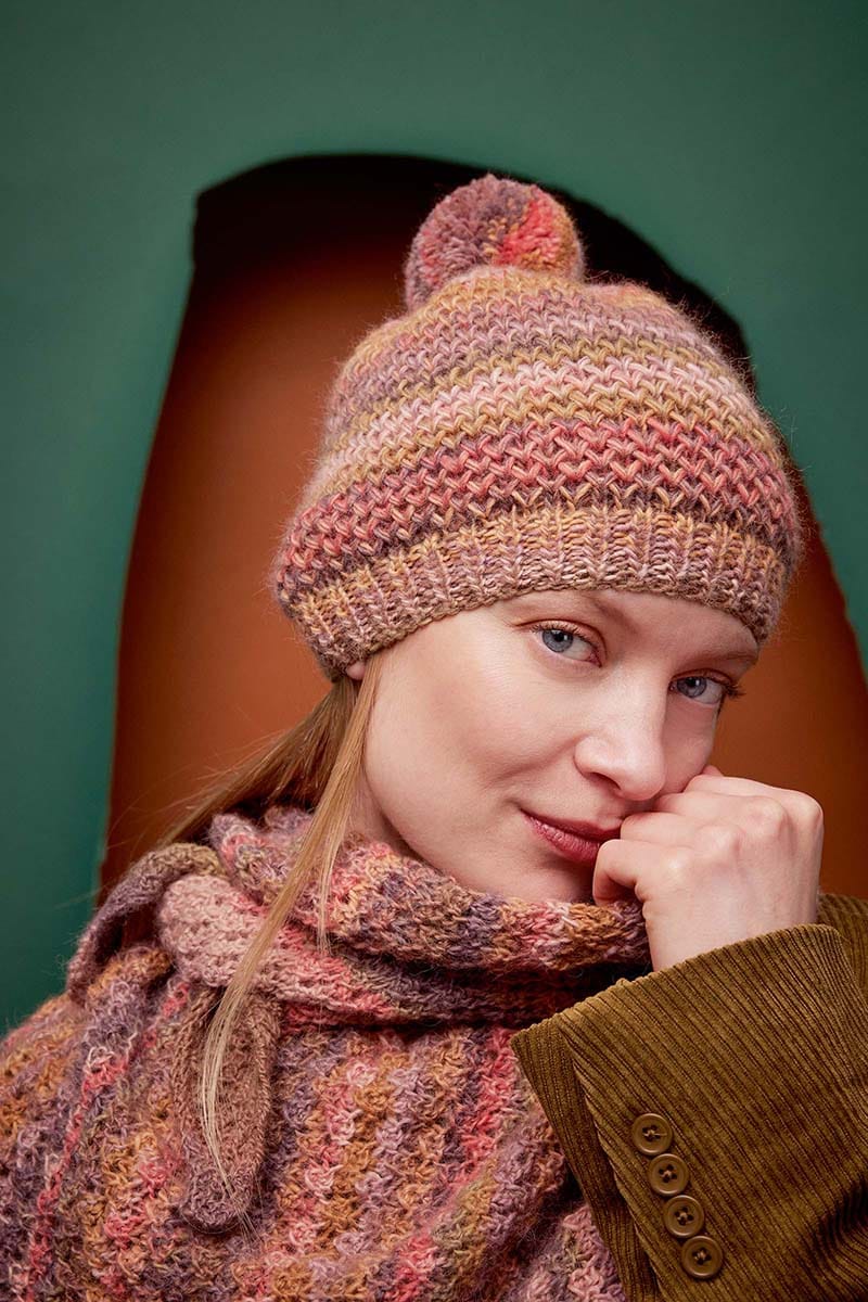 Lang Yarns Knitting Pattern OPHELIA Hat Pattern Bundle in Aurora by LANGYARNS | Fatto a Mano 286-016