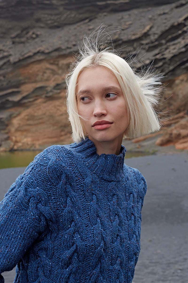 PHILIPPA Sweater Pattern Kit in DONEGAL TWEED+ by LANGYARNS | Punto 77-007