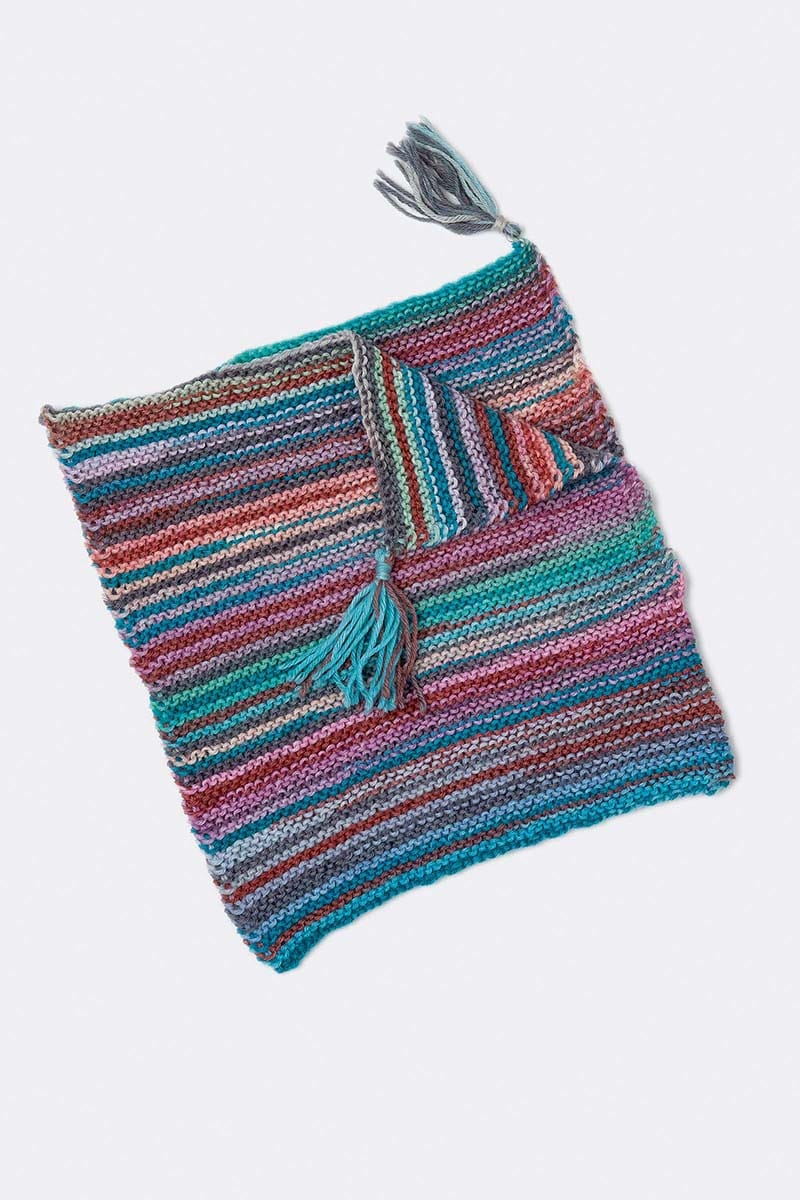 Lang Yarns Knitting Pattern Poncho Pattern Bundle in MERINO 200 BEBE COLOR by LANGYARNS | Punto 54-014