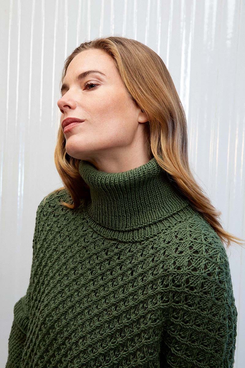 Lang Yarns Knitting Pattern Roll-neck pullover Pattern Bundle in MERINO 120 by LANGYARNS | Punto 55-011