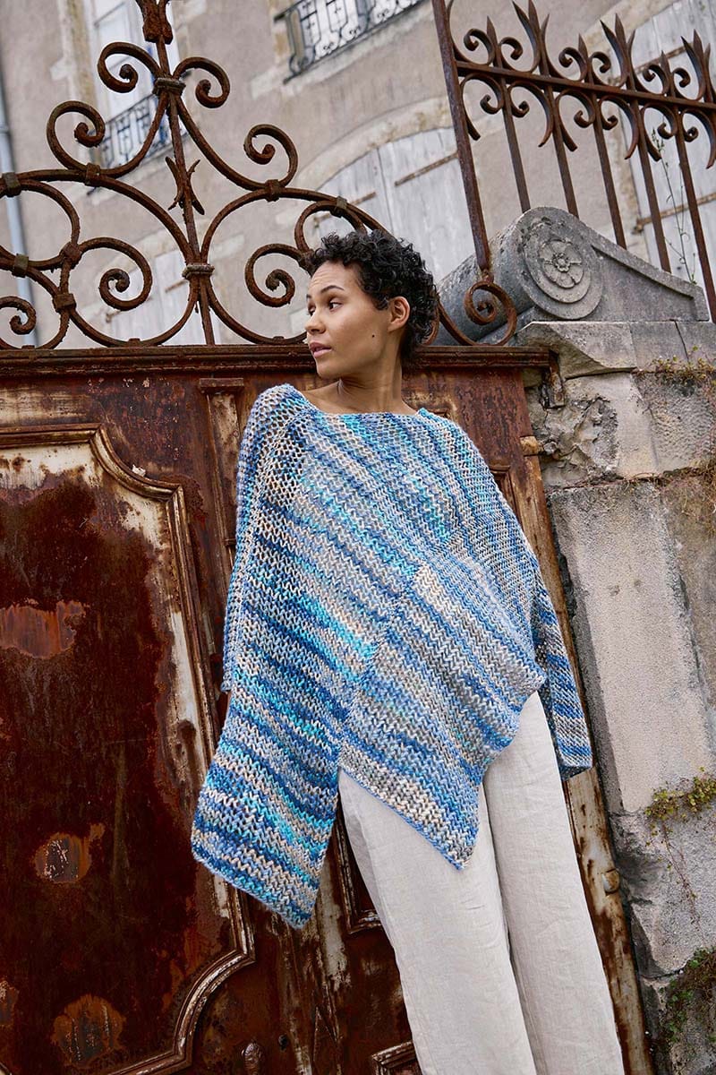 Lang Yarns Knitting Pattern SANDRINE Poncho Pattern Bundle in Lisboa by LANGYARNS | Punto 82-011