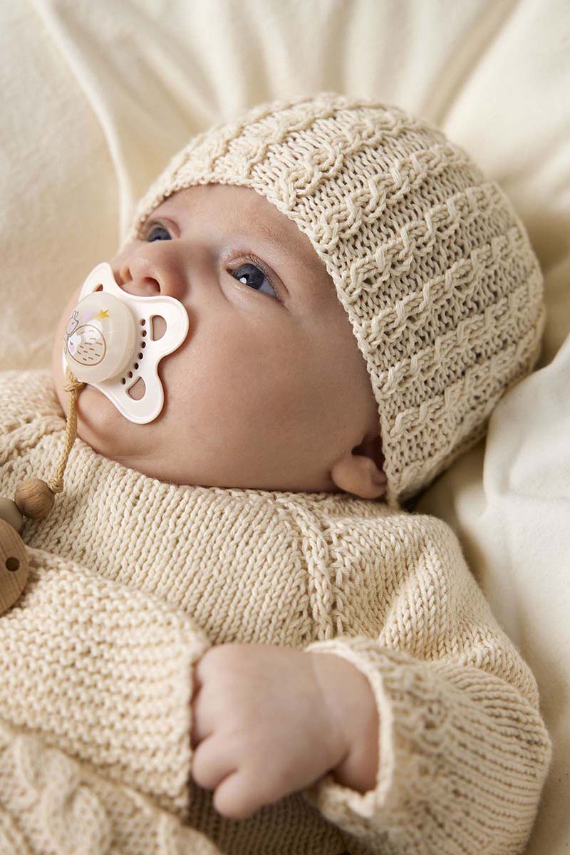 Lang Yarns Knitting Pattern SKYE Hat Pattern Bundle in Baby Cotton Naturally Coloured by LANGYARNS | Punto 83-019
