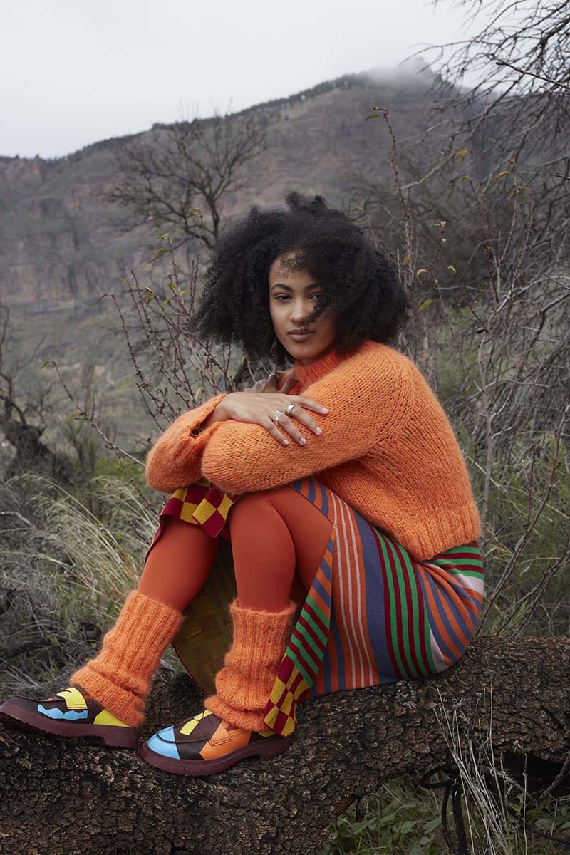 Lang Yarns Knitting Pattern SMALL STONES Leg warmers Pattern Bundle in HONOR by LANGYARNS | WOOLADDICTS #11-019