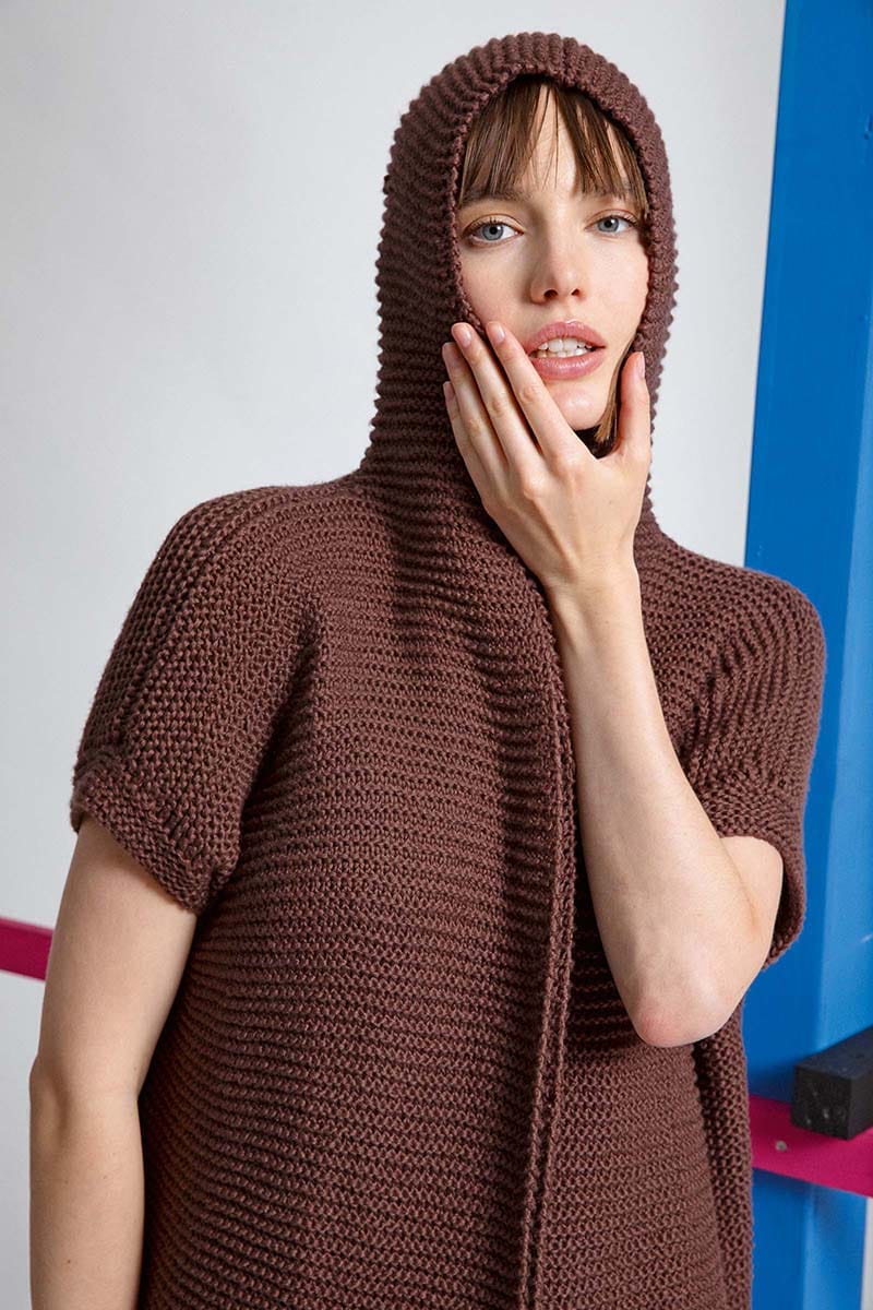 Lang Yarns Knitting Pattern SOPHIA Vest with hood Pattern Bundle in Amira by LANGYARNS | Fatto a Mano 280-013