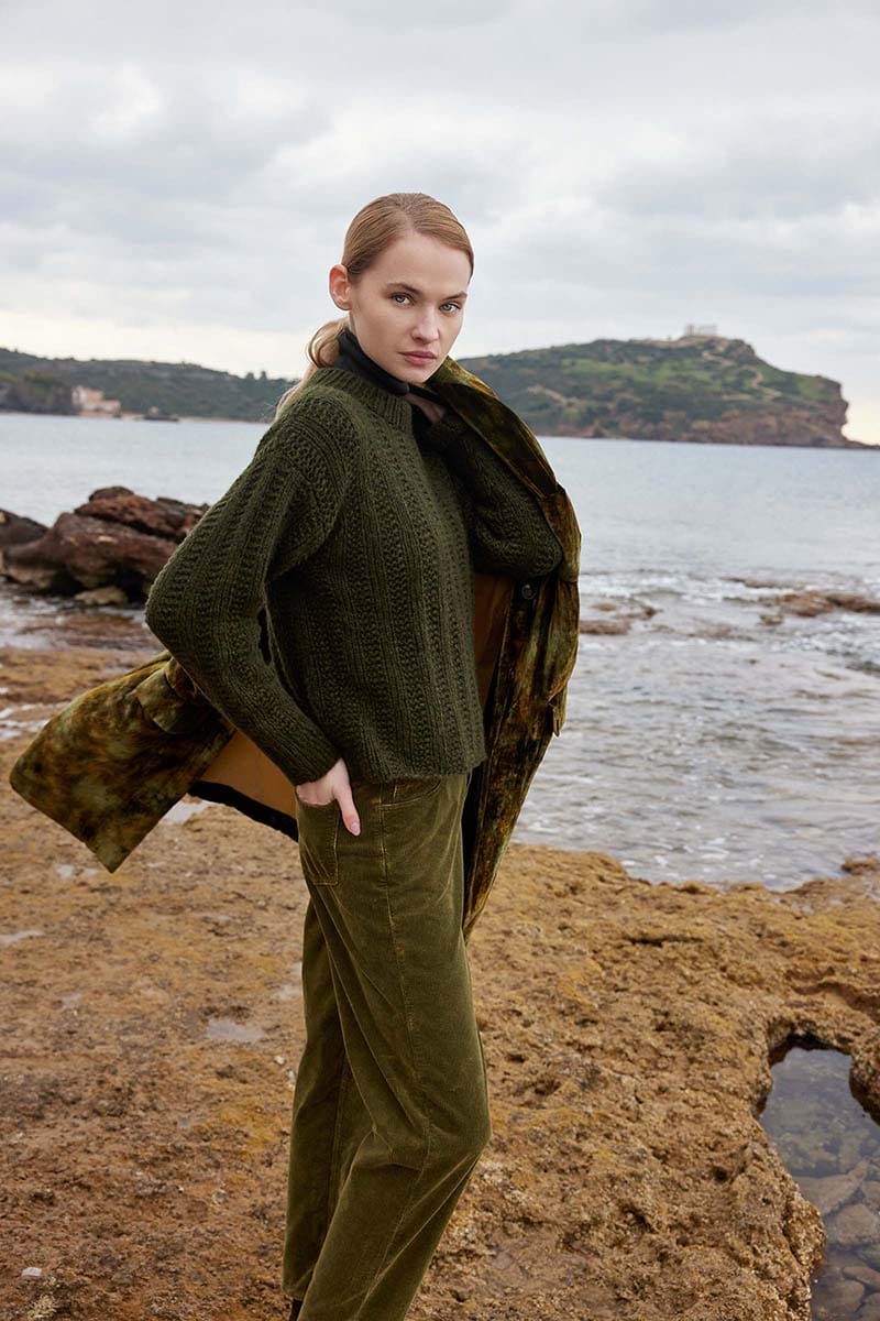 Lang Yarns Knitting Pattern STRONG ROOTS Sweater Pattern Bundle in Promise by LANGYARNS | WOOLADDICTS #15-035