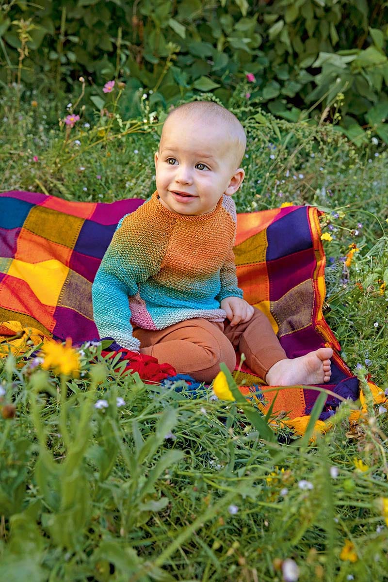 Lang Yarns Knitting Pattern Sweater Pattern Bundle in BABY COTTON COLOUR by LANGYARNS | Punto 56-004