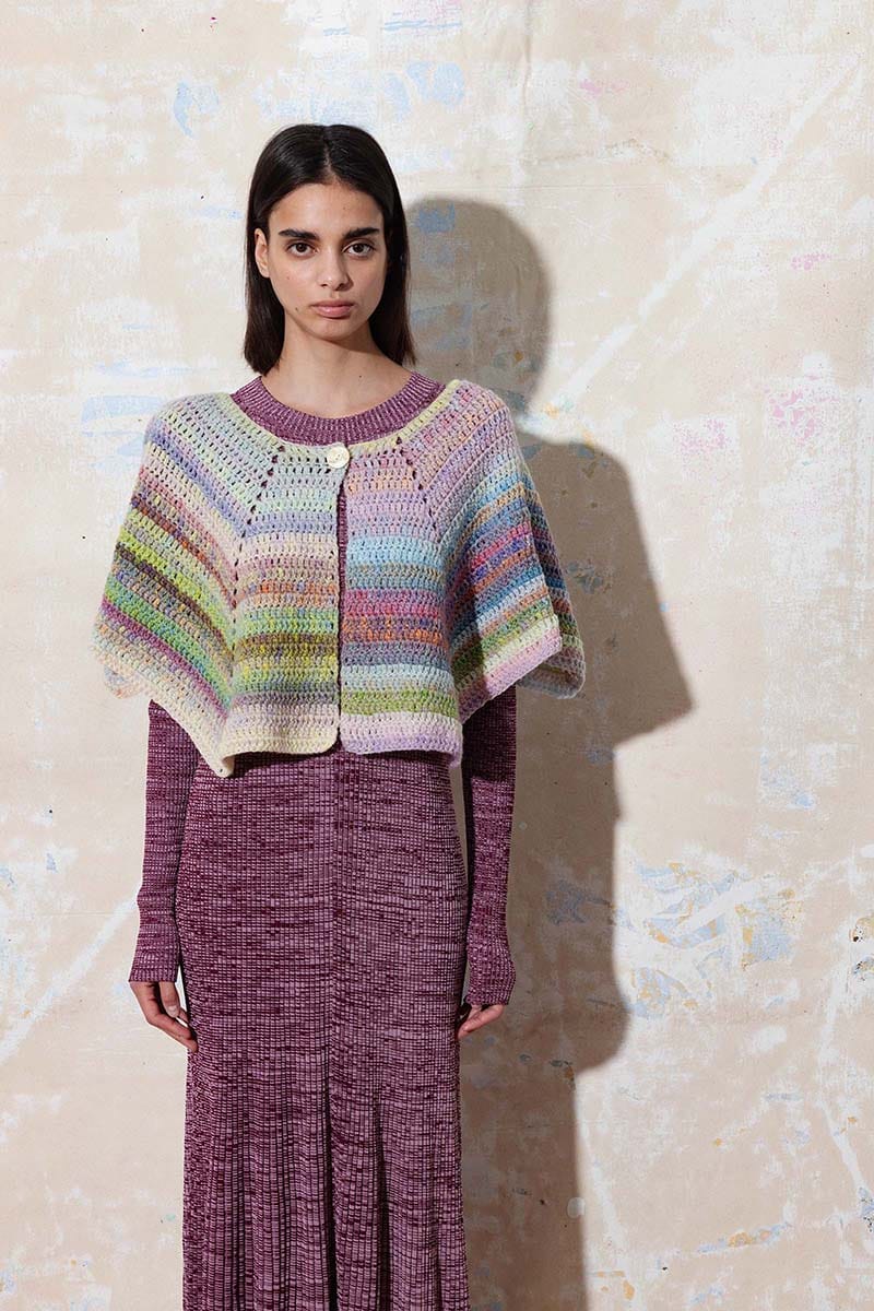 Lang Yarns Knitting Pattern TAKI Crocheted capelet Pattern Bundle in Magnolia by LANGYARNS | Punto 74-008