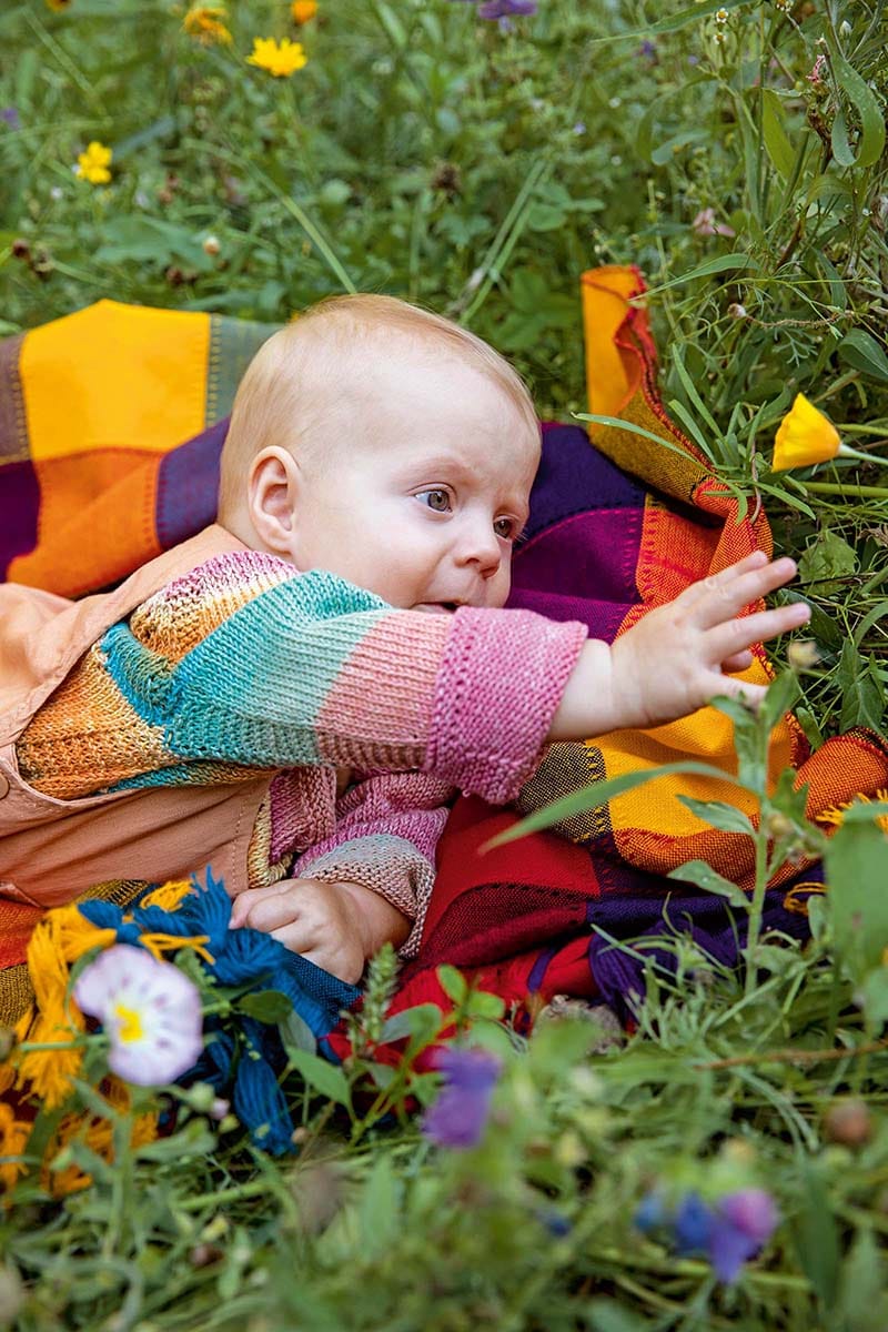 Lang Yarns Knitting Pattern Top down sweater Pattern Bundle in BABY COTTON COLOUR by LANGYARNS | Punto 56-002