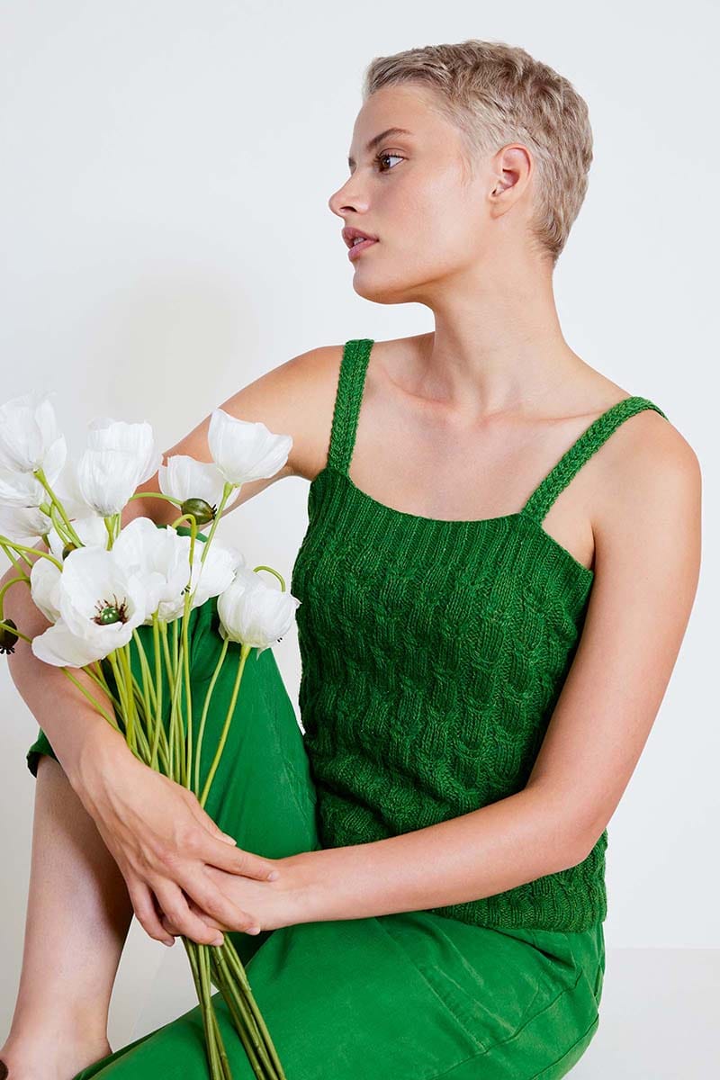 Lang Yarns Knitting Pattern URTE Top Pattern Bundle in Ananas by LANGYARNS | Fatto a Mano 284-047