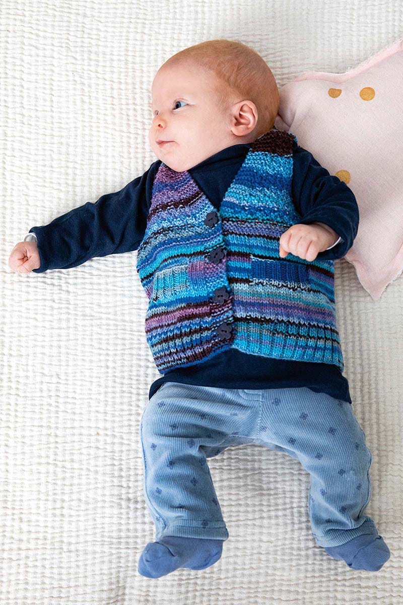 Lang Yarns Knitting Pattern Vest Pattern Bundle in MERINO 200 BEBE COLOUR by LANGYARNS | Punto 54-012
