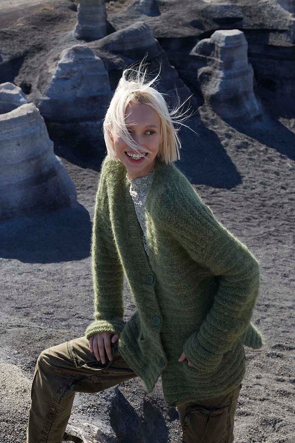 WILDERNESS-QUEST Cardigan Pattern Kit in HONOR by WOOLADDICTS | WOOLADDICTS #13-010