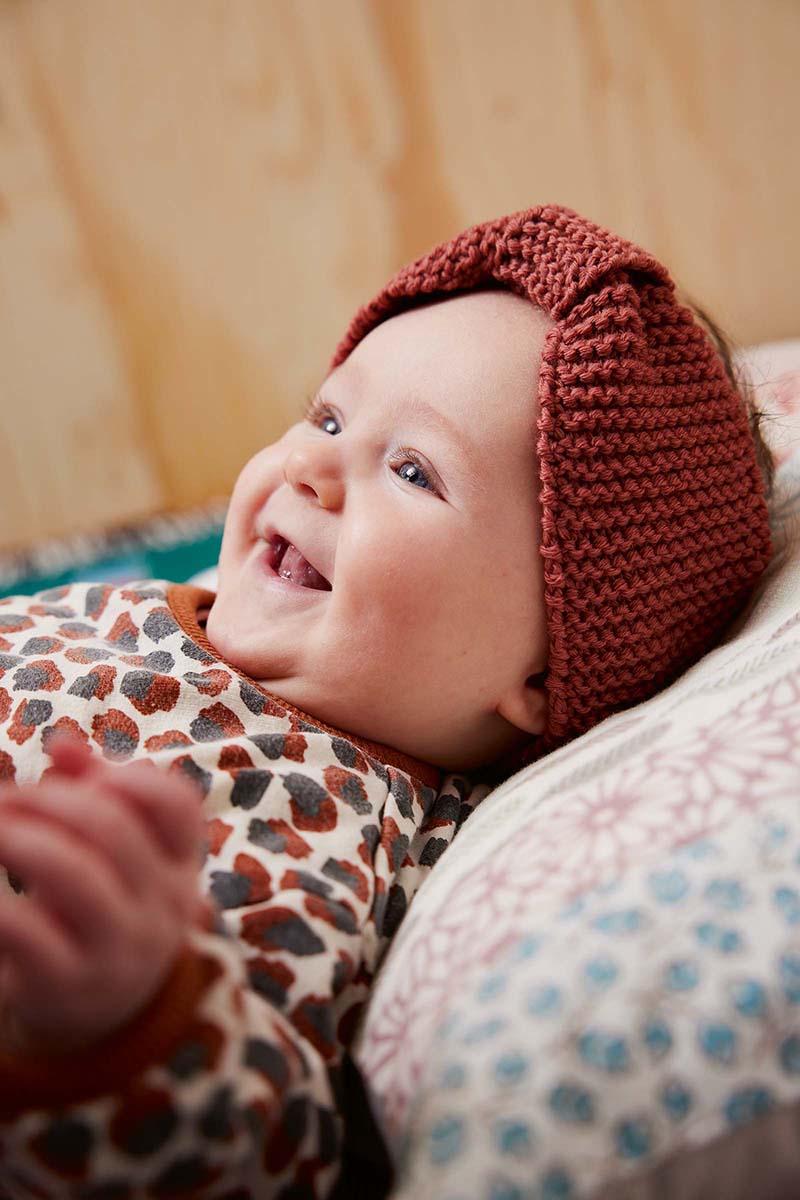 Lang Yarns Knitting Pattern YLVA Headband Pattern Bundle in Merino 200 Bébé by LANGYARNS | Punto 80-007