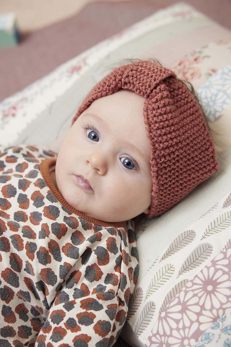 Lang Yarns Knitting Pattern YLVA Headband Pattern Bundle in Merino 200 Bébé by LANGYARNS | Punto 80-007