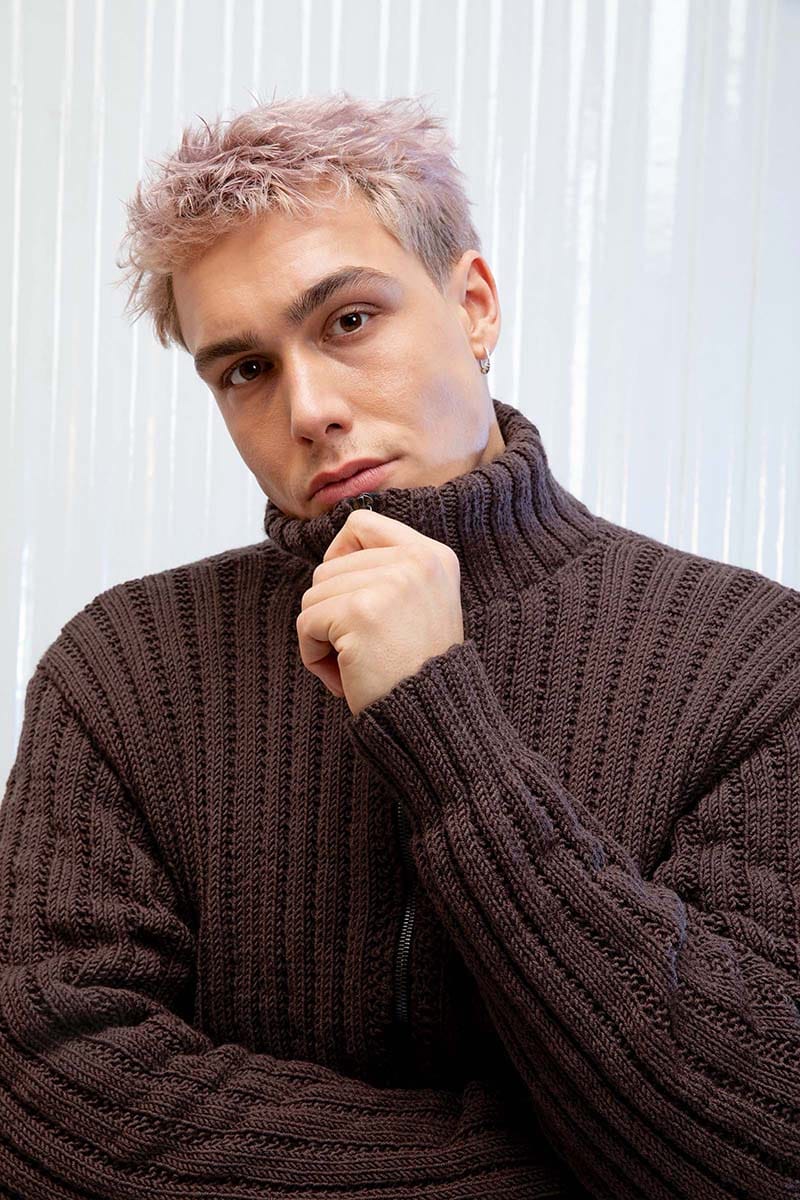 Lang Yarns Knitting Pattern Zip-front jacket Pattern Bundle in MERINO 120 by LANGYARNS | Punto 55-009