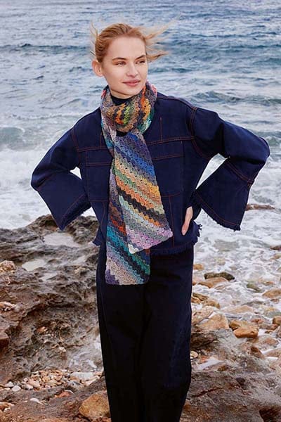 ZORYA Crochet Scarf Pattern Kit in INFINITY by LANGYARNS | Punto 85 - 262