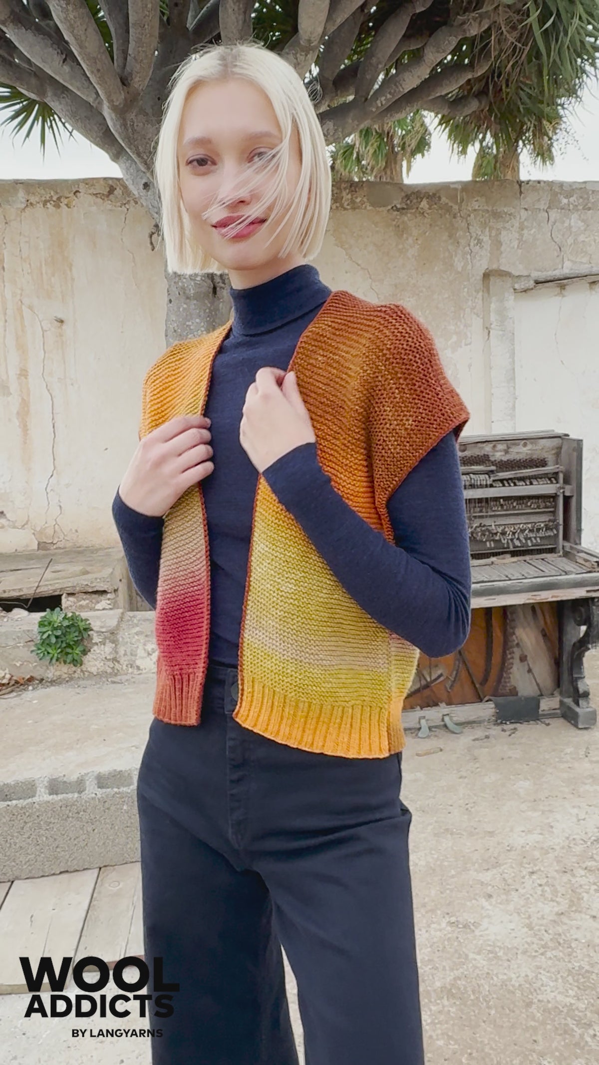 BORN-TO-MOVE Gilet Pattern Kit in MOVE 6PLY by WOOLADDICTS | Punto 79-005