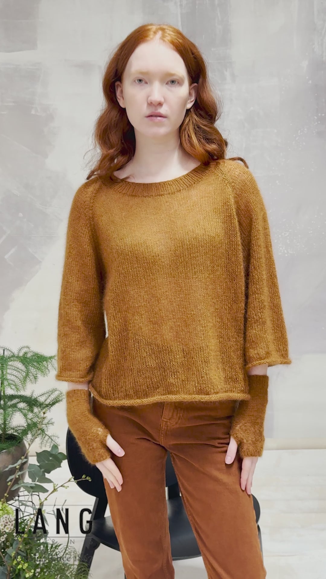 AKELA Wrist-warmers Pattern Kit in LACE by LANGYARNS | Fatto a Mano 290-054