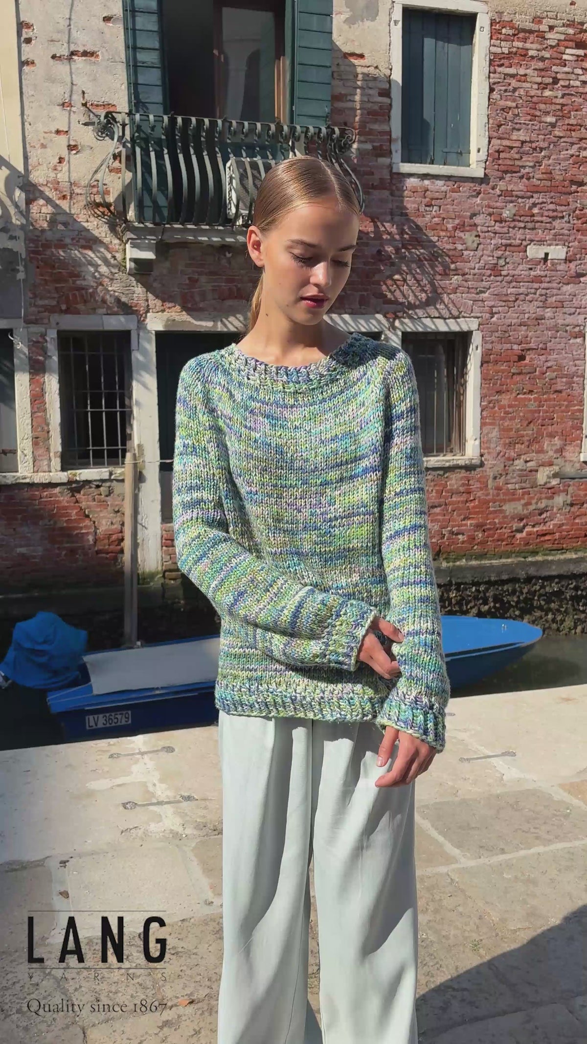 APRIL Top-down Sweater Pattern Kit in LISBOA by LANGYARNS | Punto 91-010