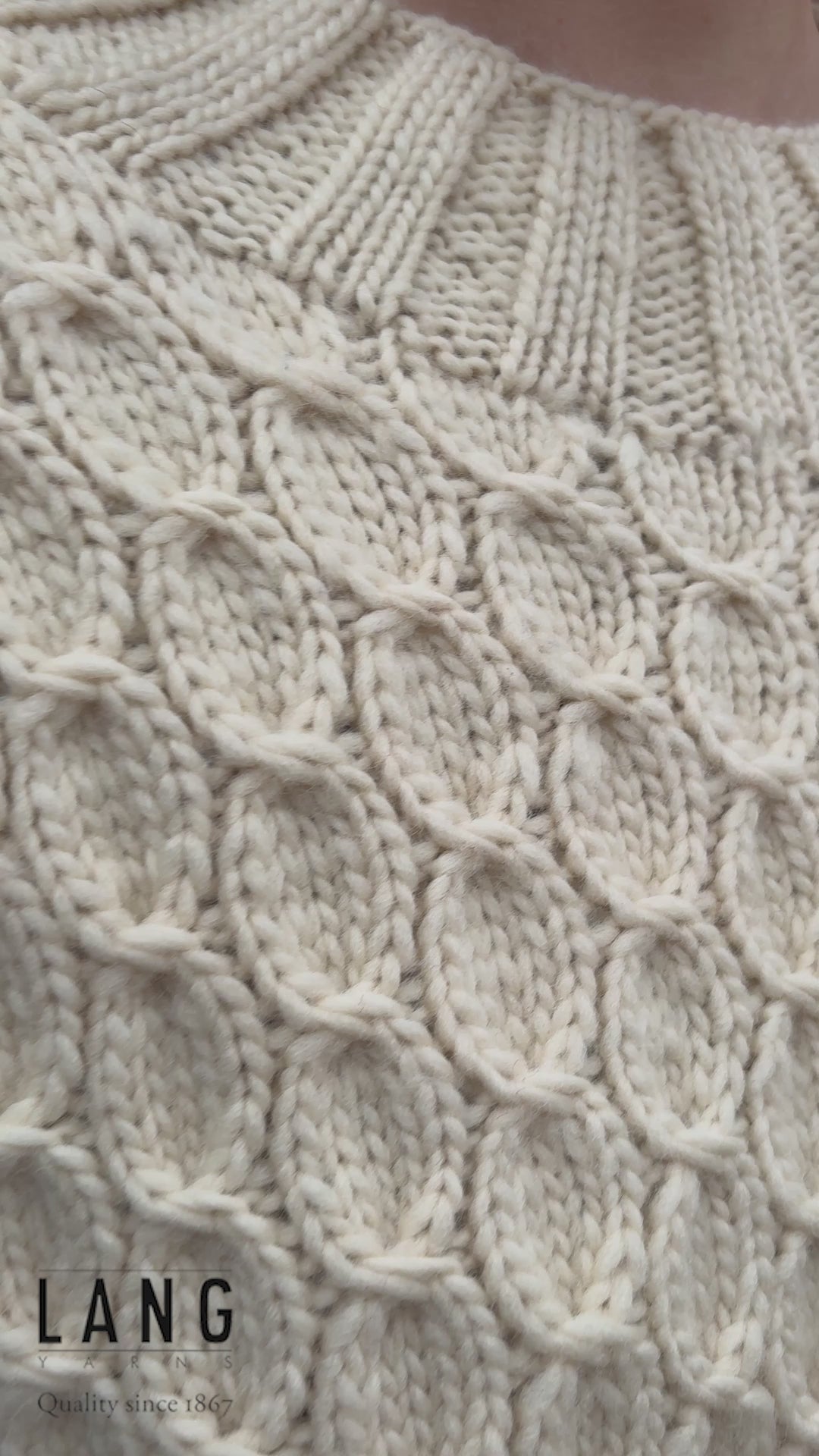 NANCY Sweater Pattern Kit in NATURALIS by LANGYARNS | Punto 97-001