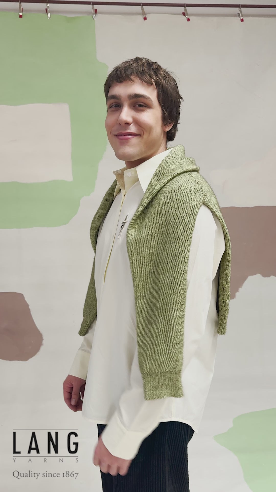 TAVIO Men's Sweater Pattern Kit in VAYA by LANGYARNS | Fatto a Mano 290-029