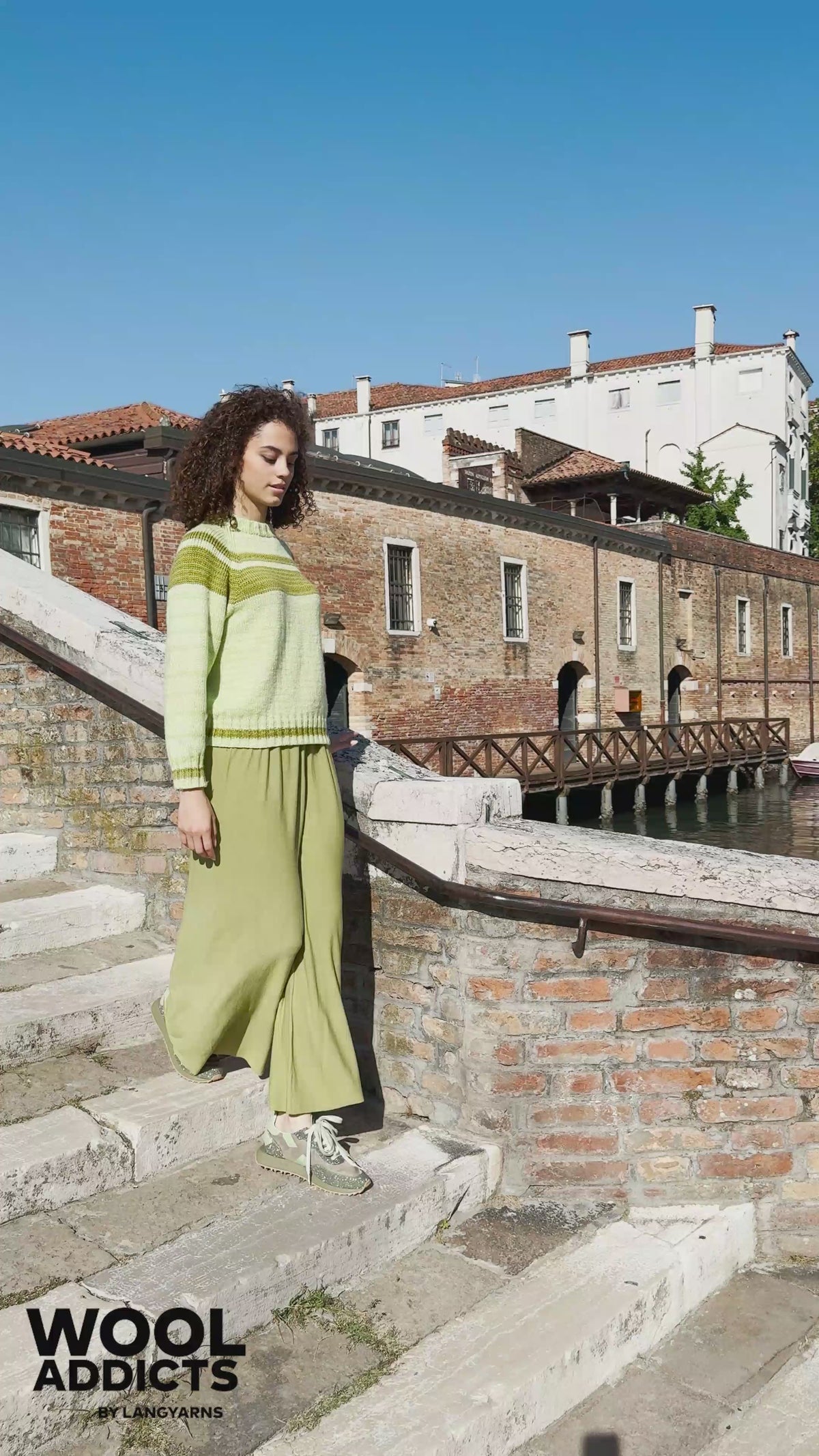 SIMPLE-DELIGHT Top-down Sweater Pattern Kit in GLOW by WOOLADDICTS | WOOLADDICTS #16-009
