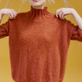 LAURE Sweater Pattern Kit in SURI ALPACA by LANGYARNS | Punto 76-012