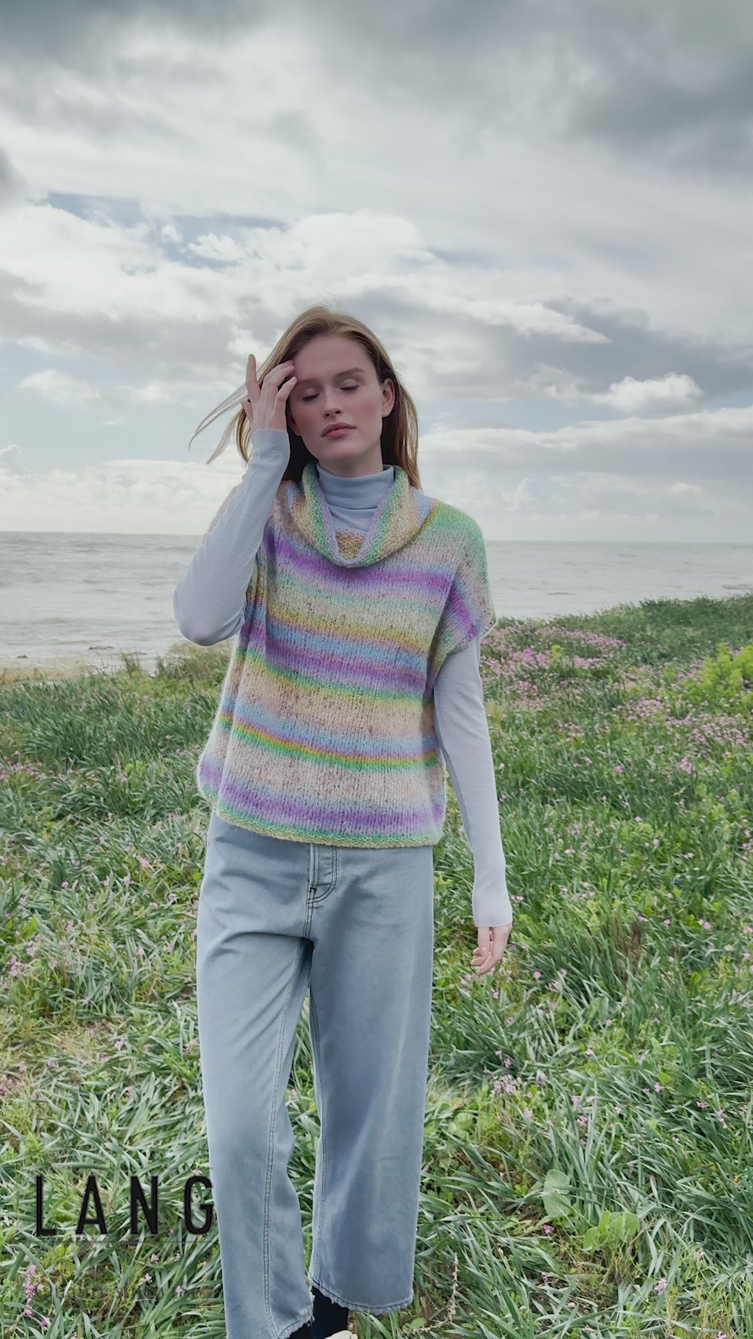 RIELLE Sweater Pattern Kit in GALAXY by LANGYARNS | Punto 98-008