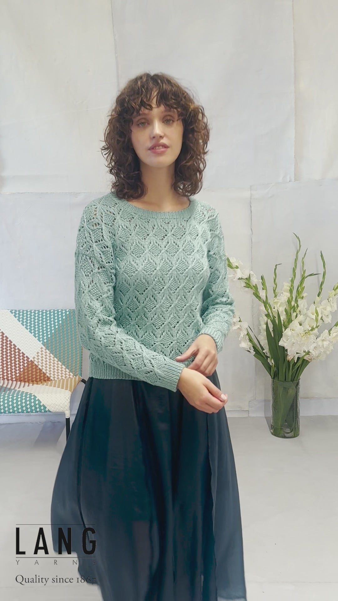 BERIT Sweater Pattern Kit in NORMA by LANGYARNS | Fatto a Mano 284-006