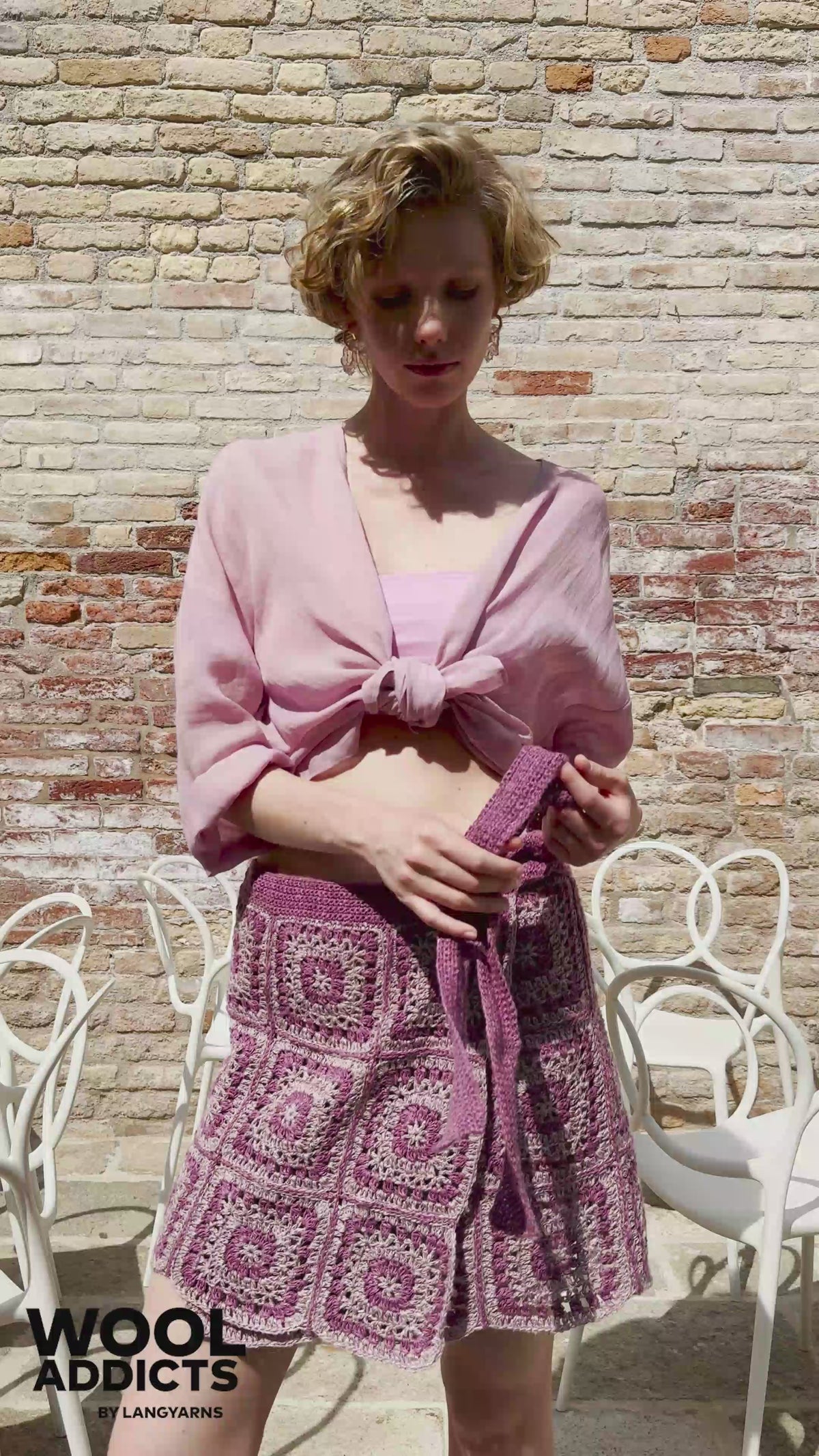 CREATIVE-FLOW Crochet Skirt Pattern Kit in PRIDE by WOOLADDICTS | WOOLADDICTS #16-032