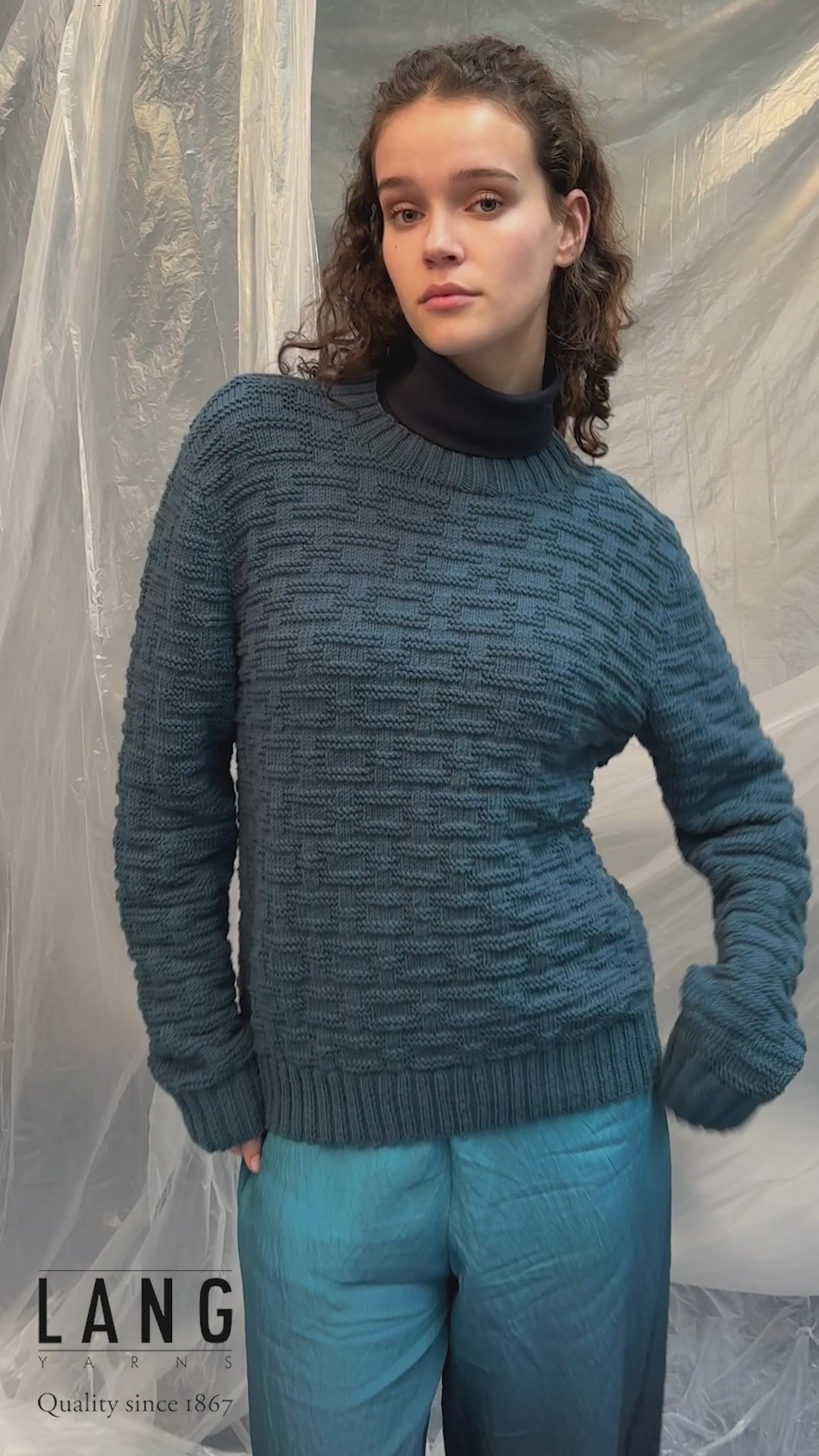 ASHLEY Sweater Pattern Kit in MERINO 120 by LANGYARNS | Fatto a Mano 286-081
