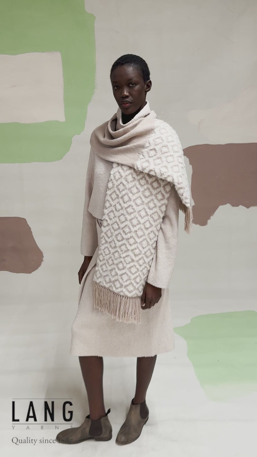 XIMENA Scarf Pattern Kit in MERINO 120 & AVALON by LANGYARNS | Fatto a Mano 290-044