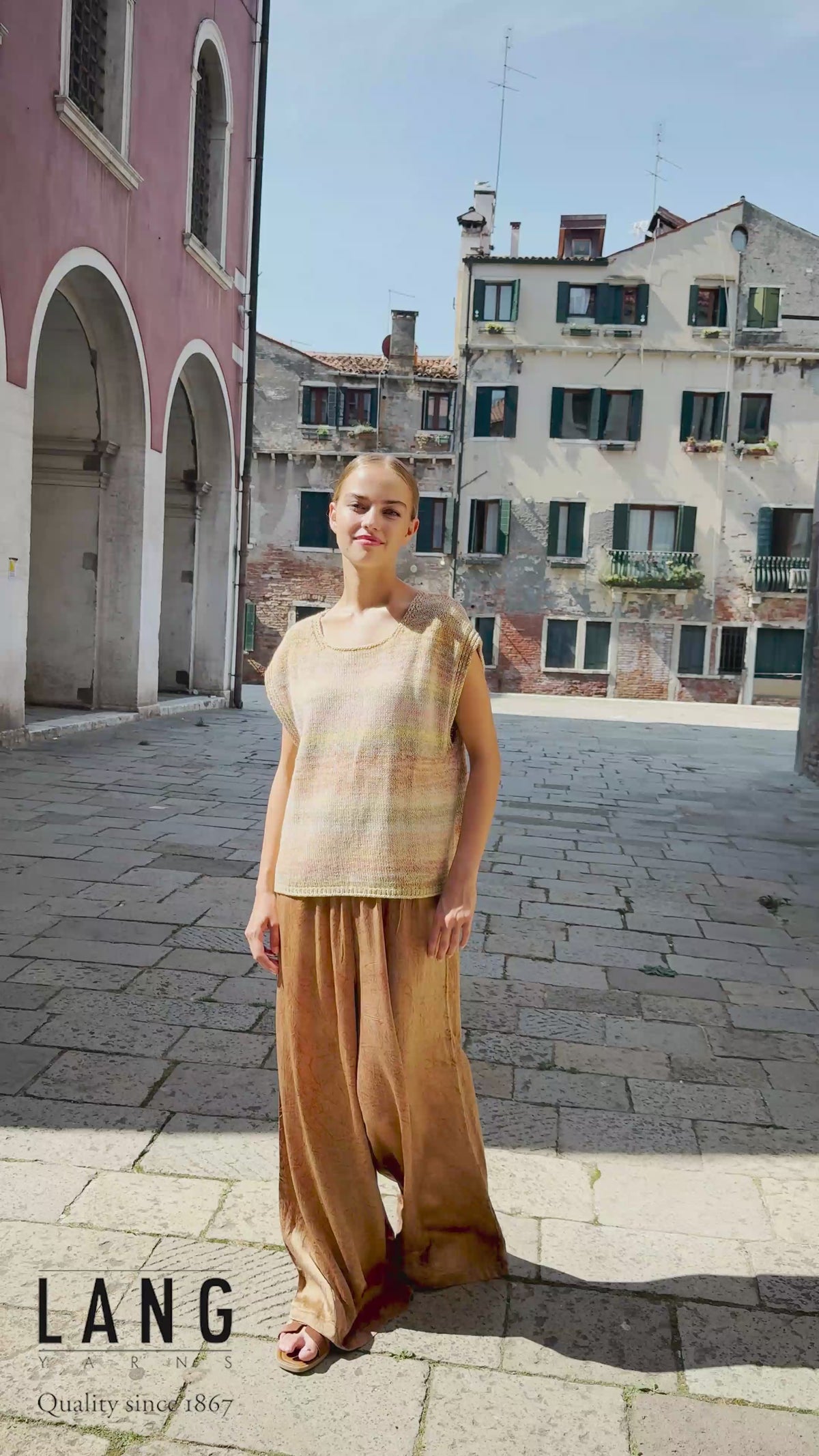 GEORGINA Top Pattern Kit in ILLUSION by LANGYARNS | Punto 91-013