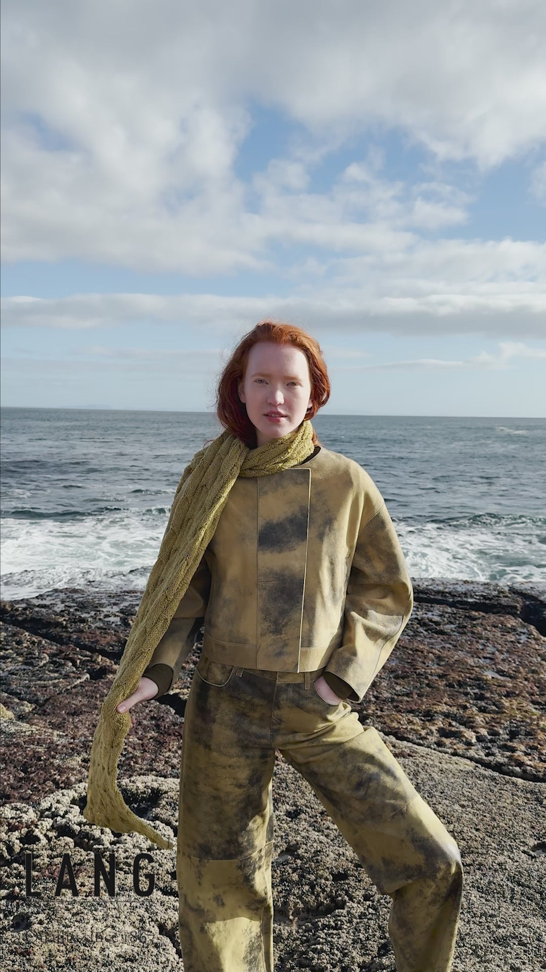 AINE Scarf Pattern Kit in DONEGAL WOOLEN SPUN by LANGYARNS | Punto 87-081
