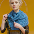 CADENCE Triangular Shawl Pattern Kit in ALPACA SOXX 4PLY by LANGYARNS | Punto 76-009