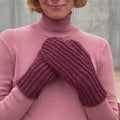 NORAH Gloves Pattern Kit in NATURALIS by LANGYARNS | Punto 97-006
