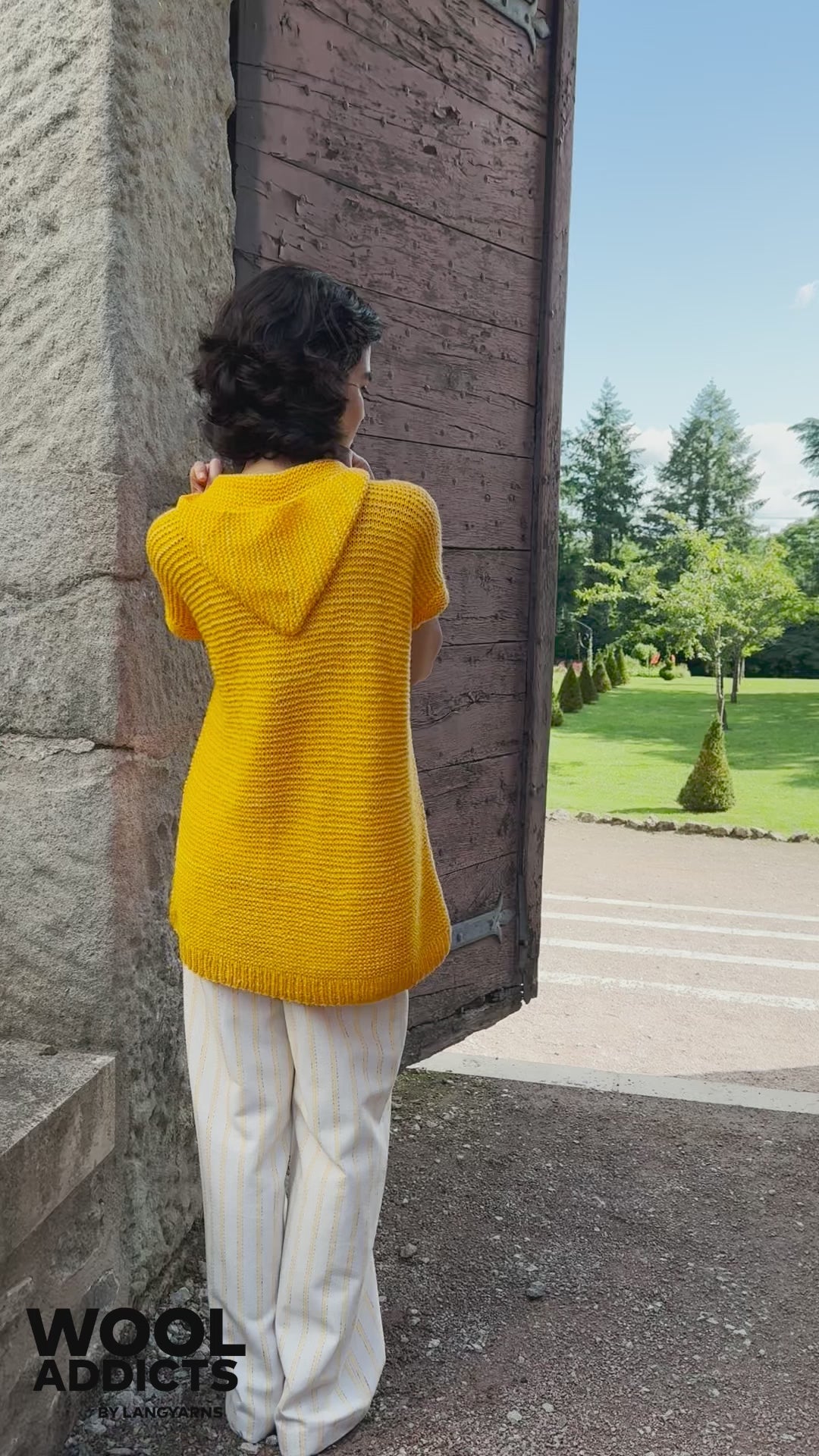 CASTLE-KEEP Sweater Pattern Kit in GLOW by WOOLADDICTS | WOOLADDICTS #14-018