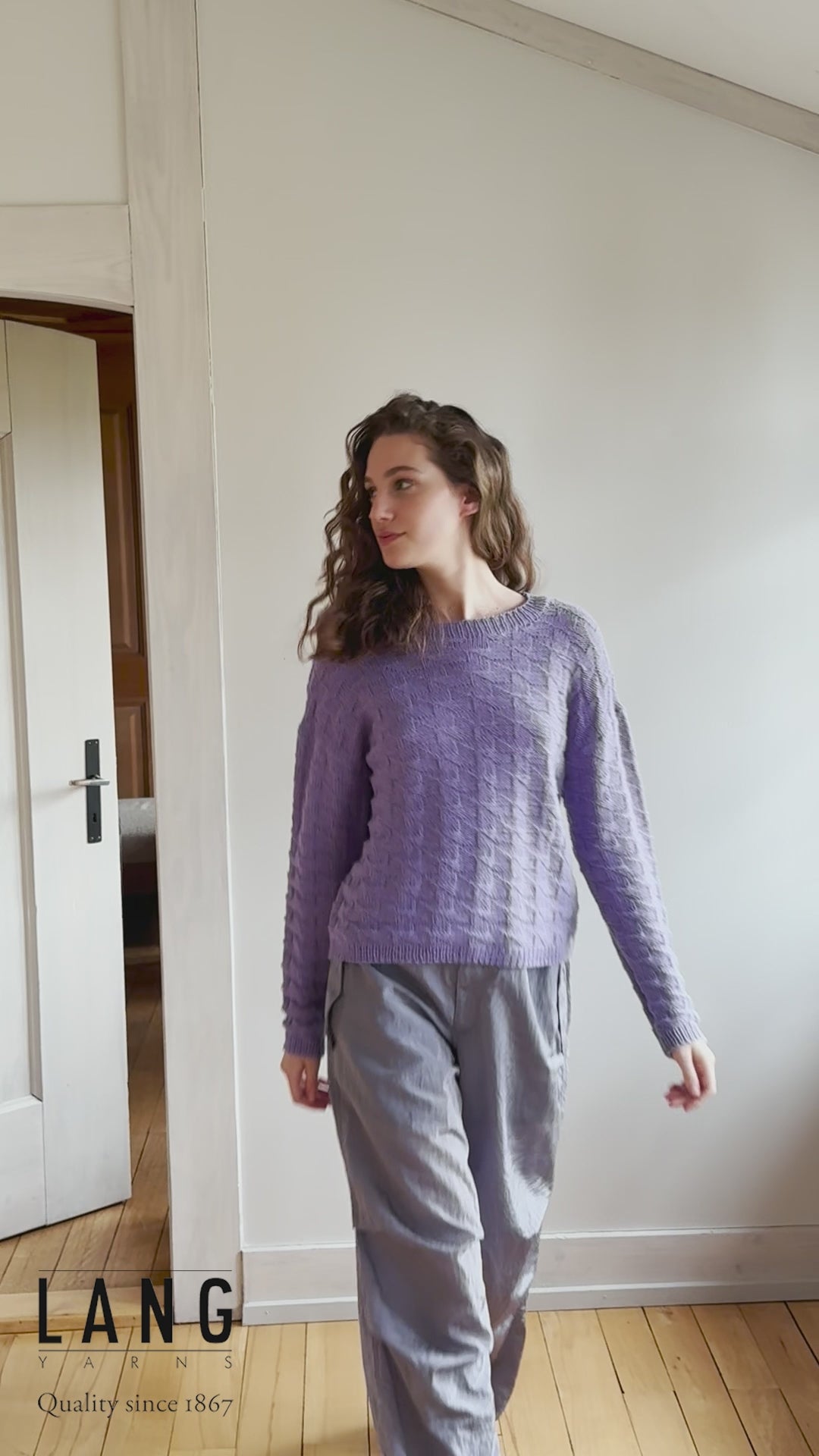 ELLE Sweater Pattern Kit in CASHMERE PREMIUM by LANGYARNS | Punto 78-002