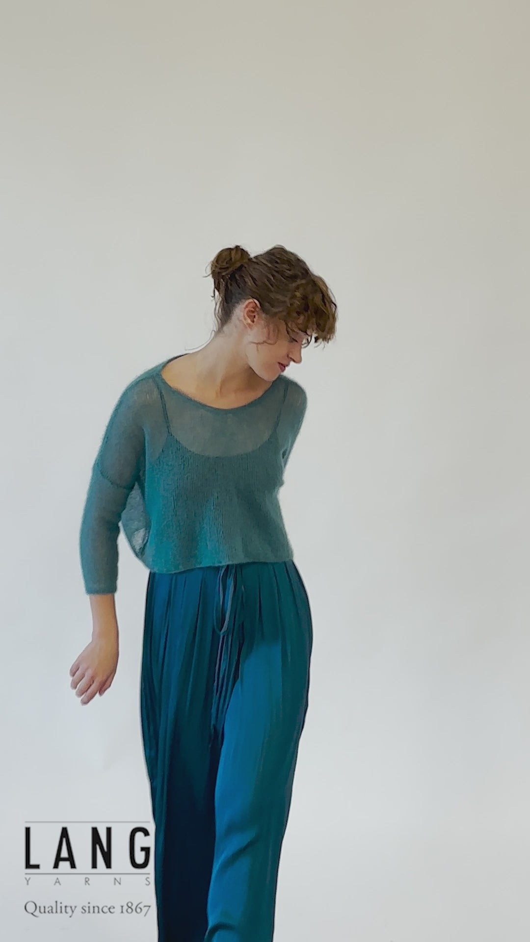 ANNIKA Sweater Pattern Kit in MOHAIR 21 by LANGYARNS | Fatto a Mano 280-046