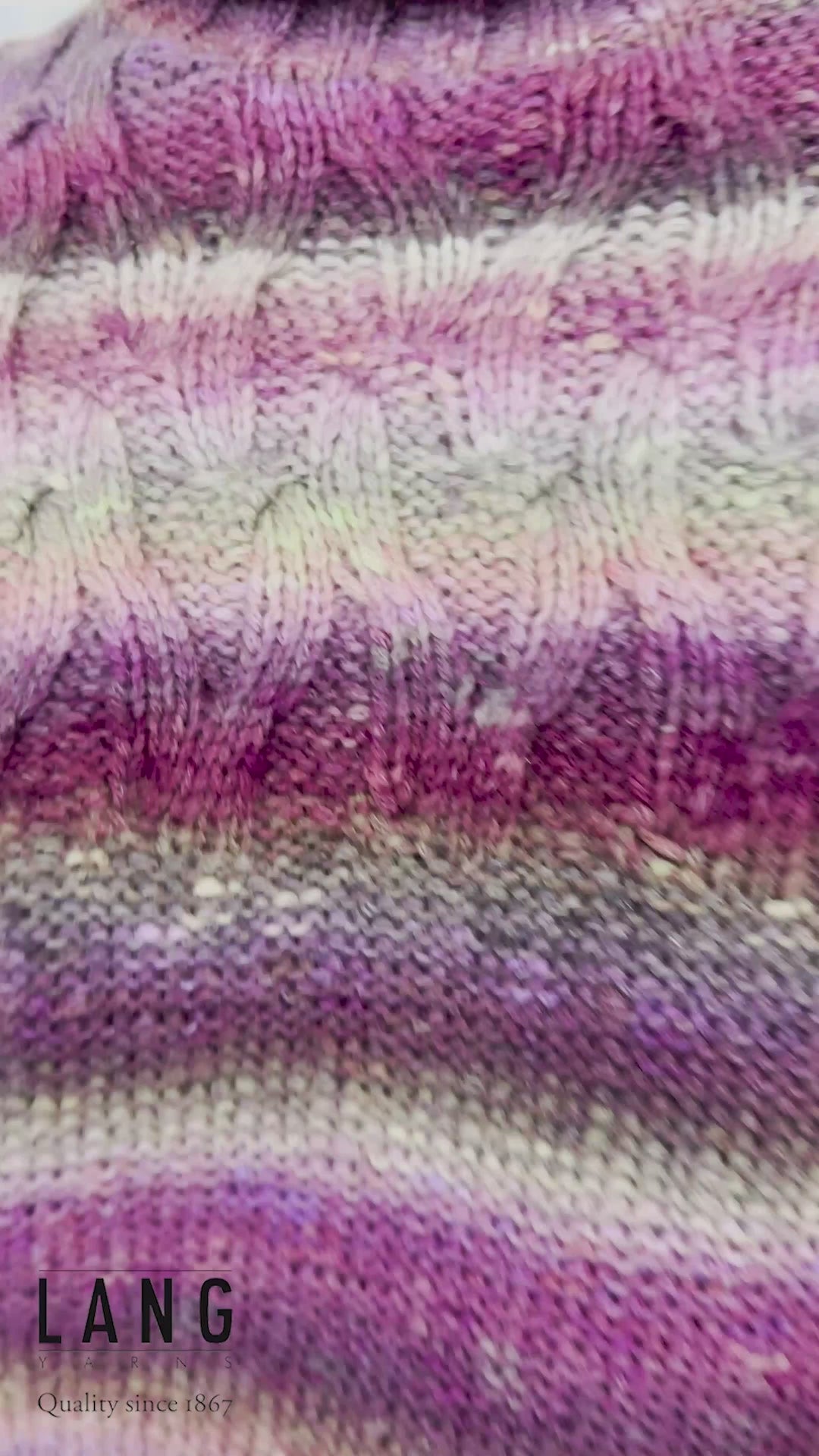 KARA Sweater Pattern Kit in MAGNOLIA by LANGYARNS | Punto 74-007