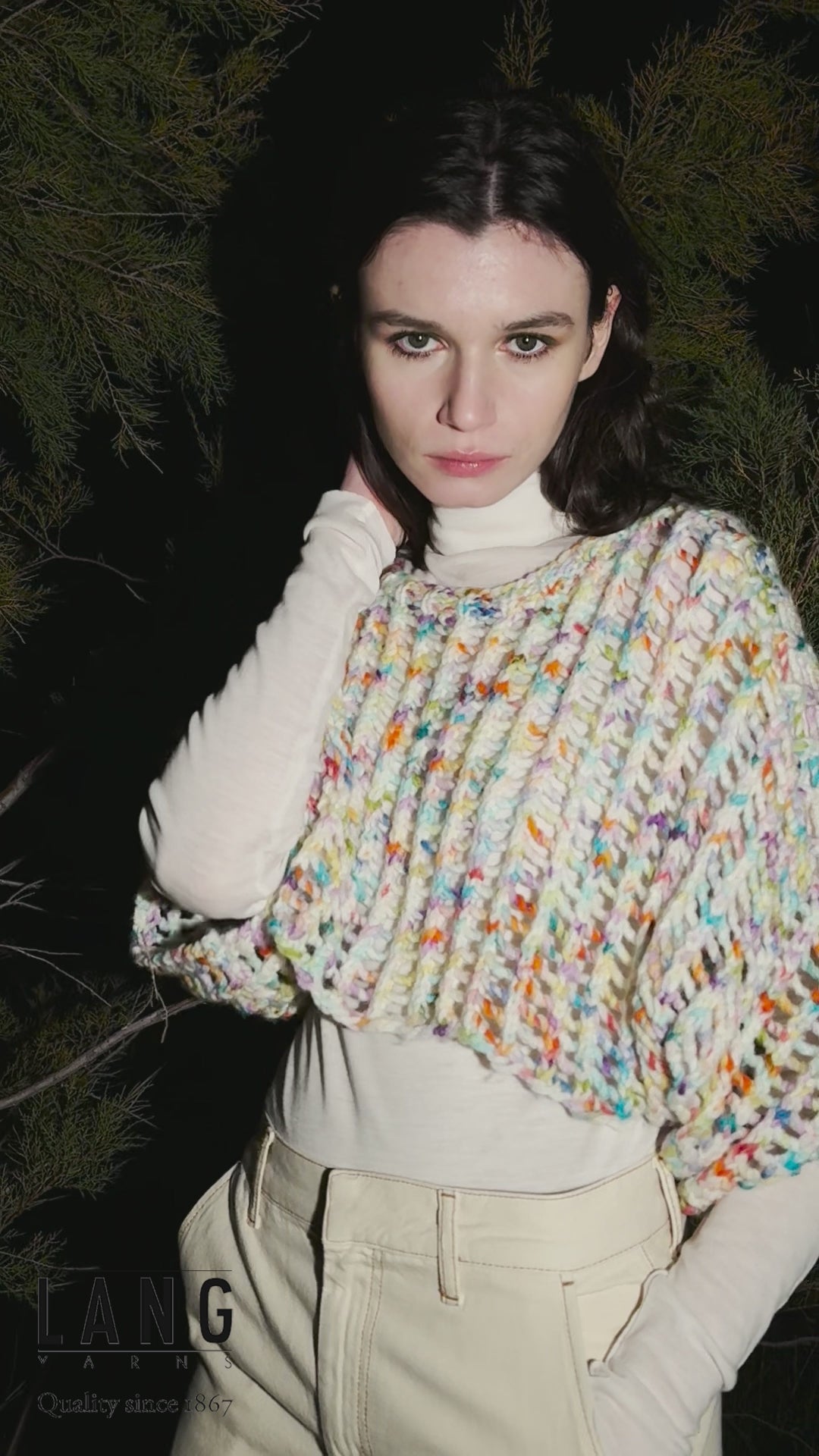 LIA Cropped Top Pattern Kit in MOSAIC by LANGYARNS | Punto 84-043