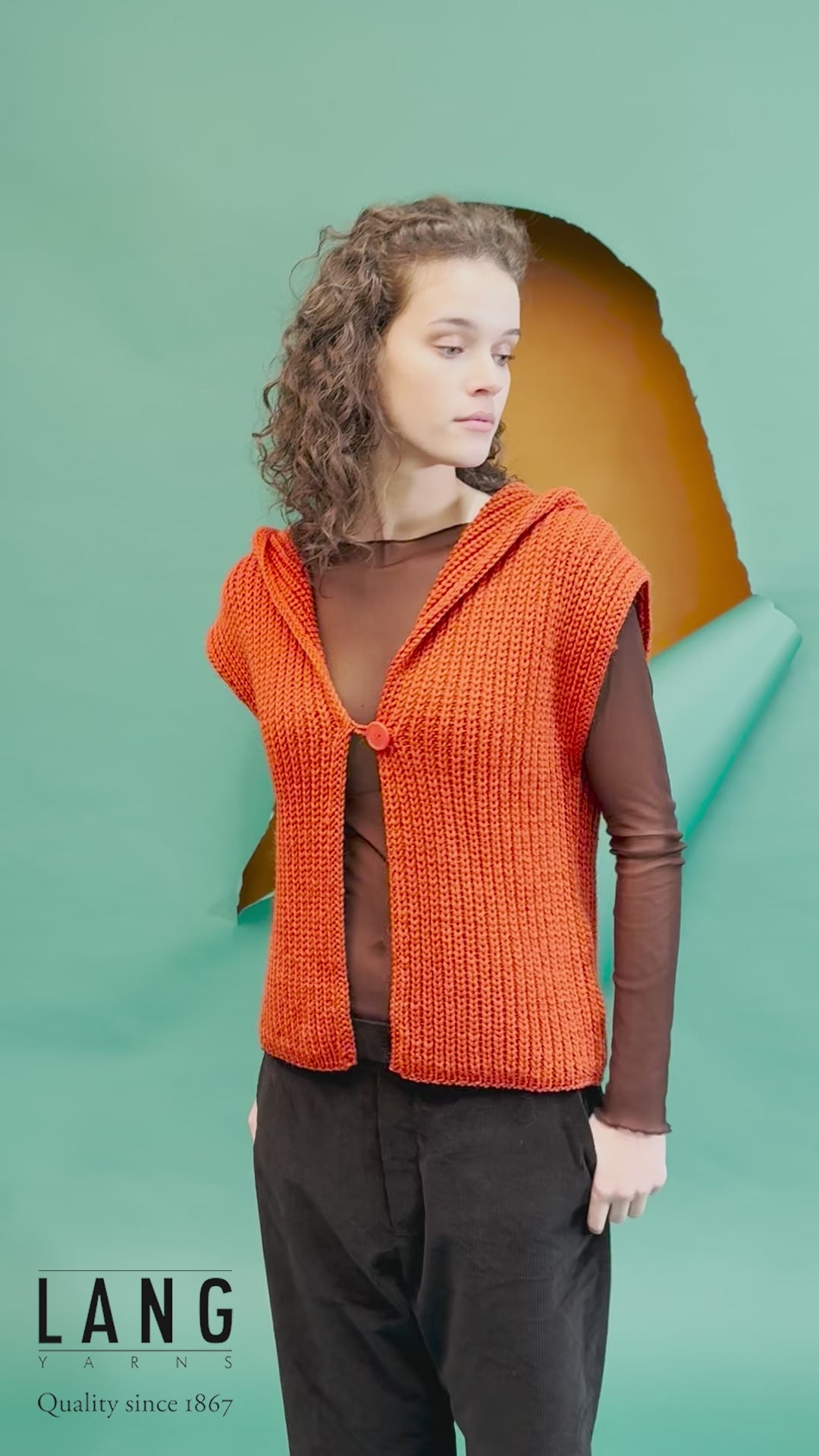 XANDRA Hooded-vest Pattern Kit in CARPE DIEM by LANGYARNS | Fatto a Mano 286-010