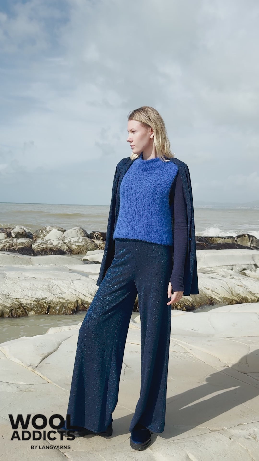 BOUNDLESS Vest Pattern Kit in HONOR by WOOLADDICTS | WOOLADDICTS #17-004