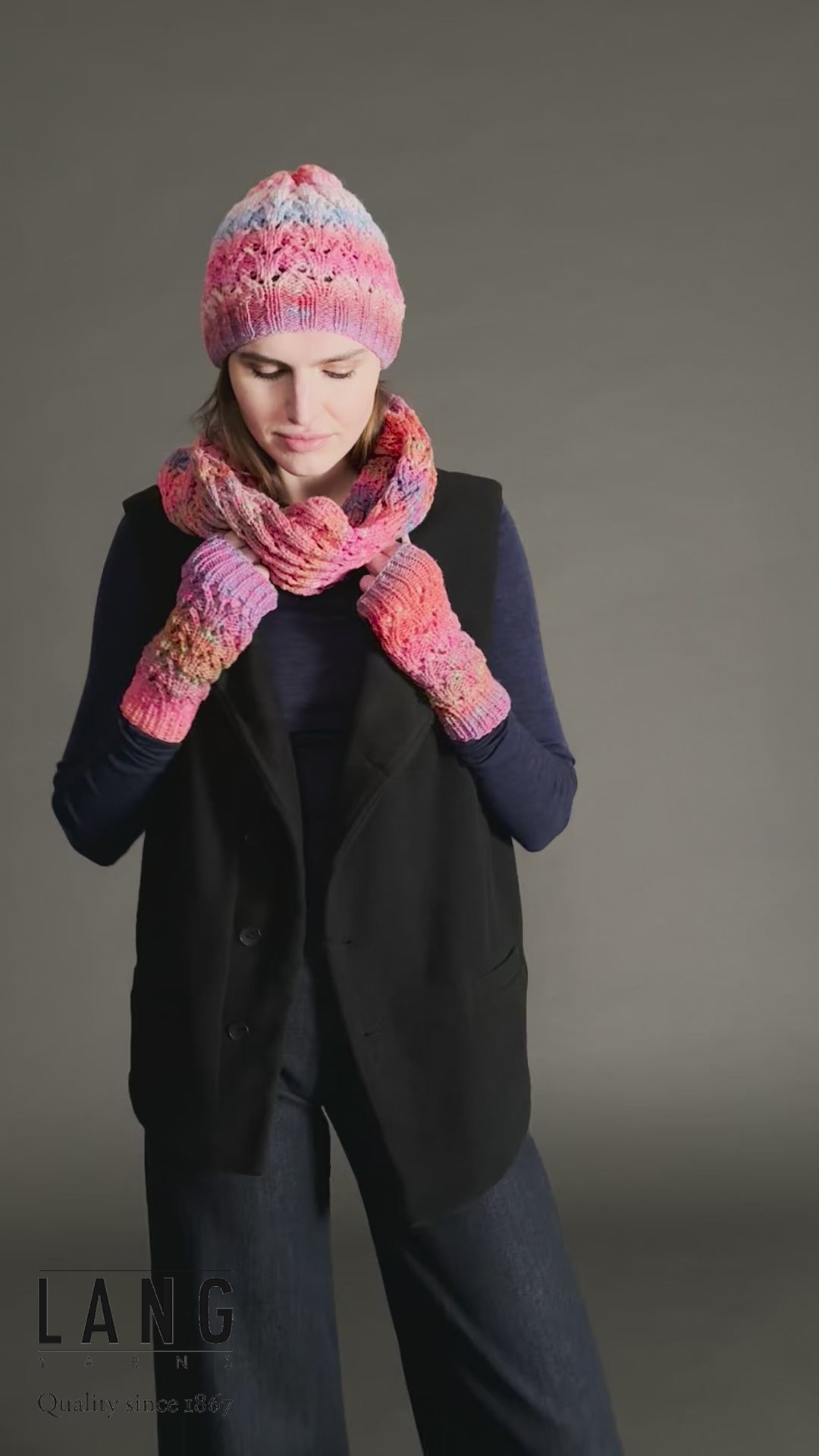 ZOE Wrist-warmers Pattern Kit in MAGNOLIA by LANGYARNS | Punto 88 - 077