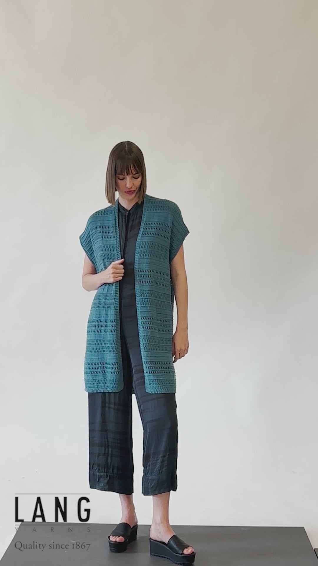 MERI Vest Pattern Kit in OCEANIA by LANGYARNS | Fatto a Mano 280-063