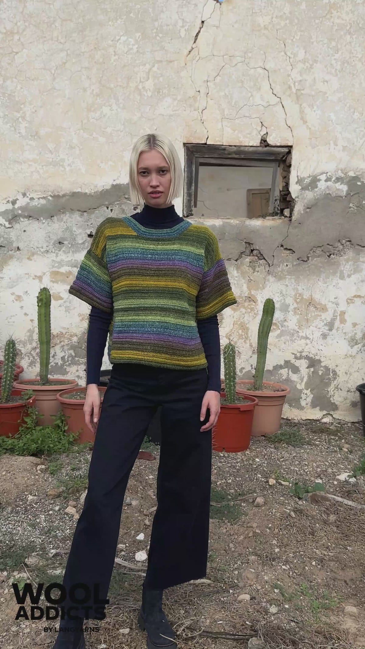 UNEXPECTED-MOVE Crocheted Short Sleeve Sweater Pattern Kit in MOVE 6PLY by WOOLADDICTS | Punto 79-001