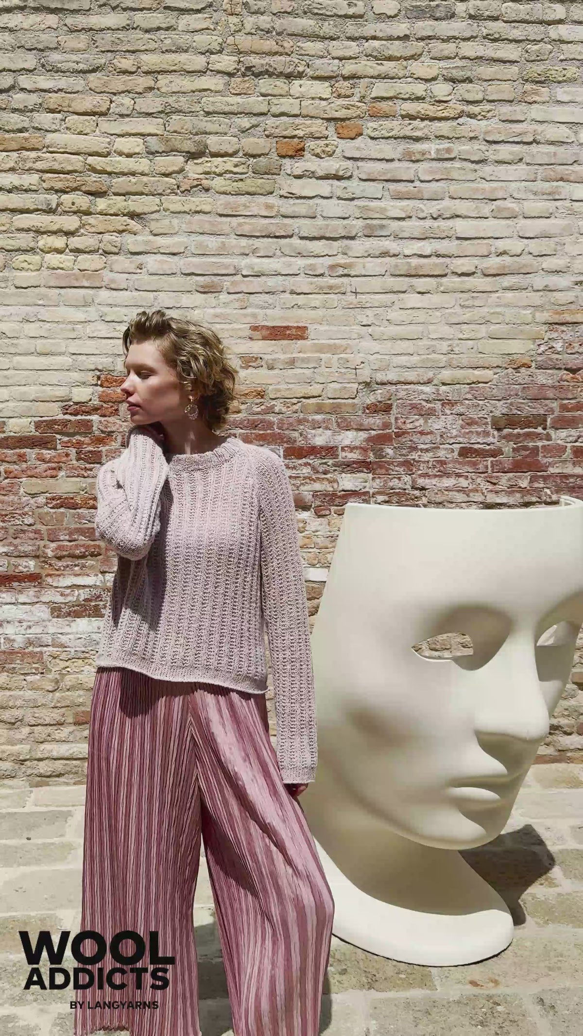 CURATOR-OF-STITCHES Top-down Sweater Pattern Kit in WHISPER by WOOLADDICTS | WOOLADDICTS #16-028