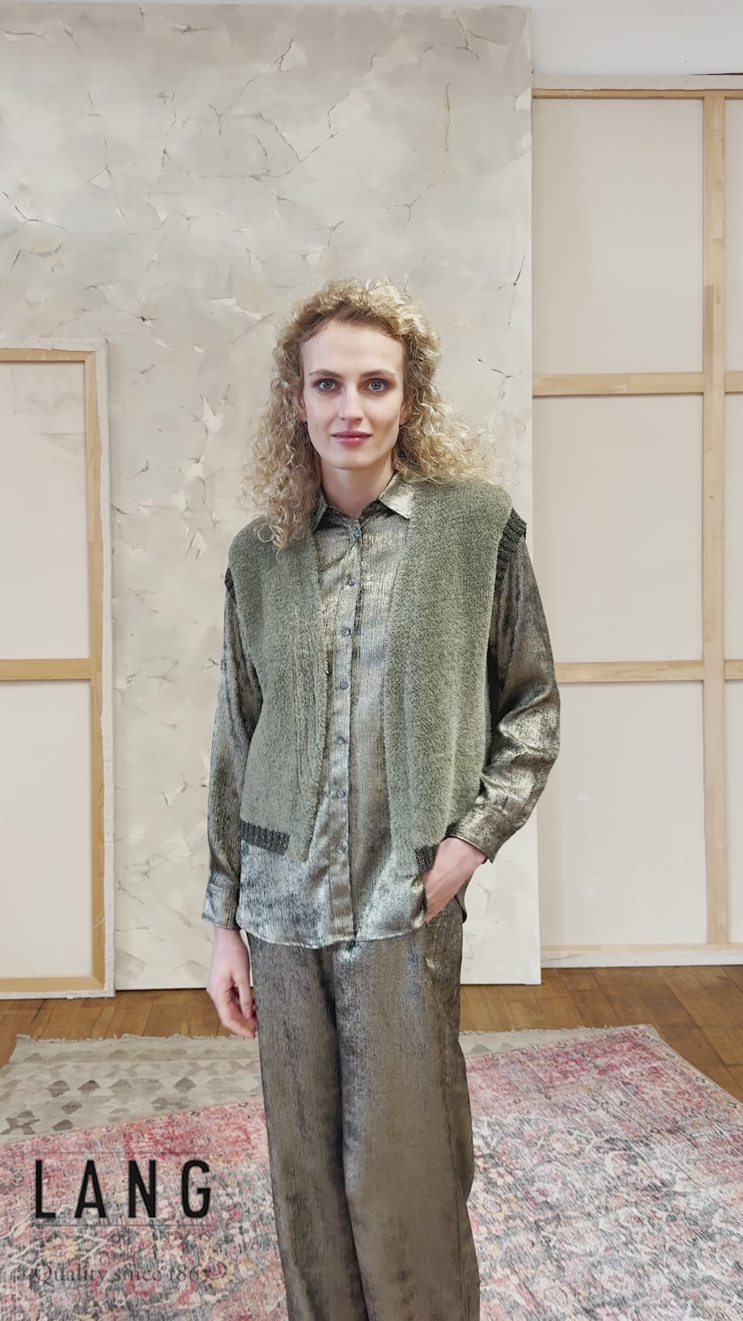 PALINA Vest Pattern Kit in VELVET & LAMÉ SOFT by LANGYARNS | Fatto a Mano 290-020