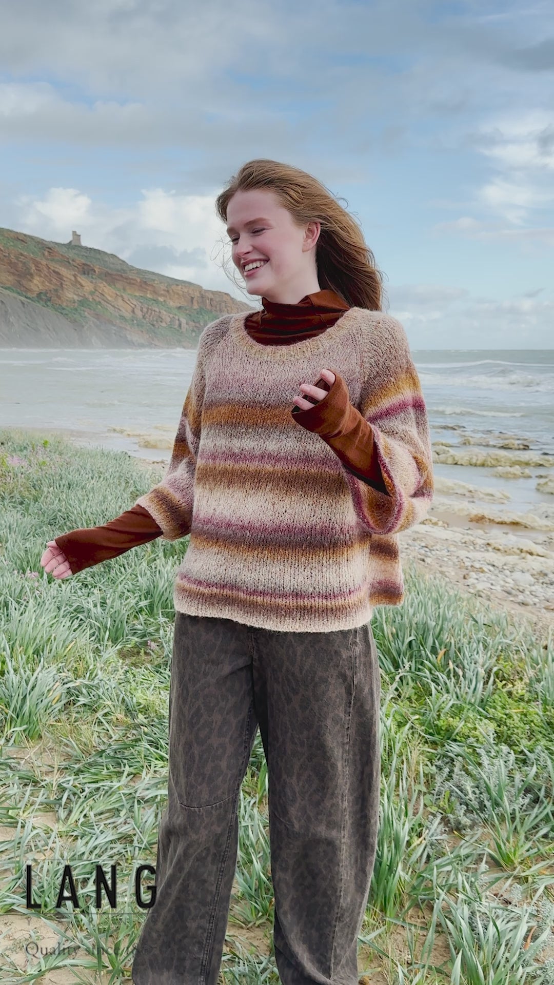 HOPE Sweater Pattern Kit in GALAXY by LANGYARNS | Punto 98-006